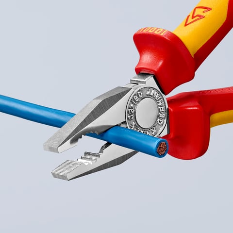 Knipex Kombizange 03 06 160 verchromt isoliert mit Mehrkomponenten-Hüllen, VDE-geprüft 160 mm