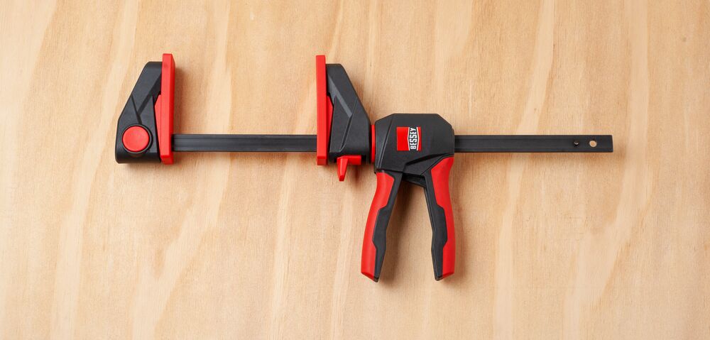 Bessey Einhandzwinge EZ360M-15 mit drehbarem Griff 150mm Spannweite 60mm Ausladung 750N