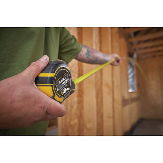 Stanley FatMax PRO Bandmaß mit Autolock, 8m, 32mm