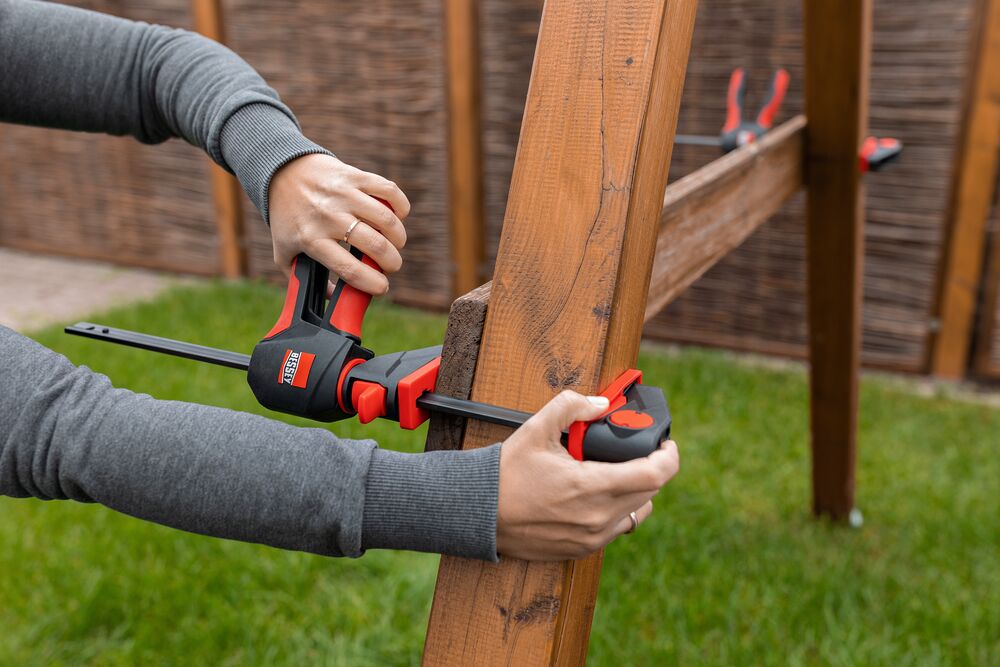 Bessey Einhandzwinge EZ360M-15 mit drehbarem Griff 150mm Spannweite 60mm Ausladung 750N