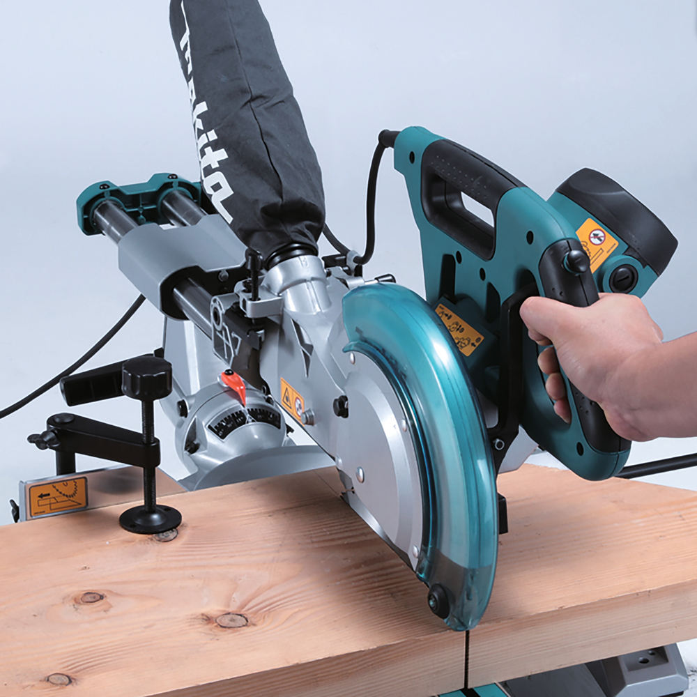 Makita Kapp- und Gehrungssäge LS1018LN 1430W 260mm Laser