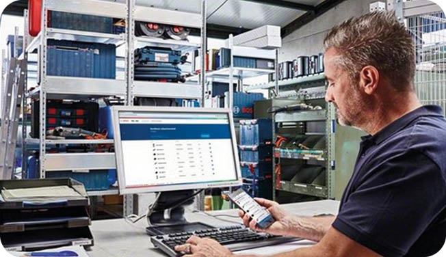 ONLINE-ERSATZTEILSERVICE Computer-Tastatur, Überwachen, Tabelle, Kopf, Gesicht