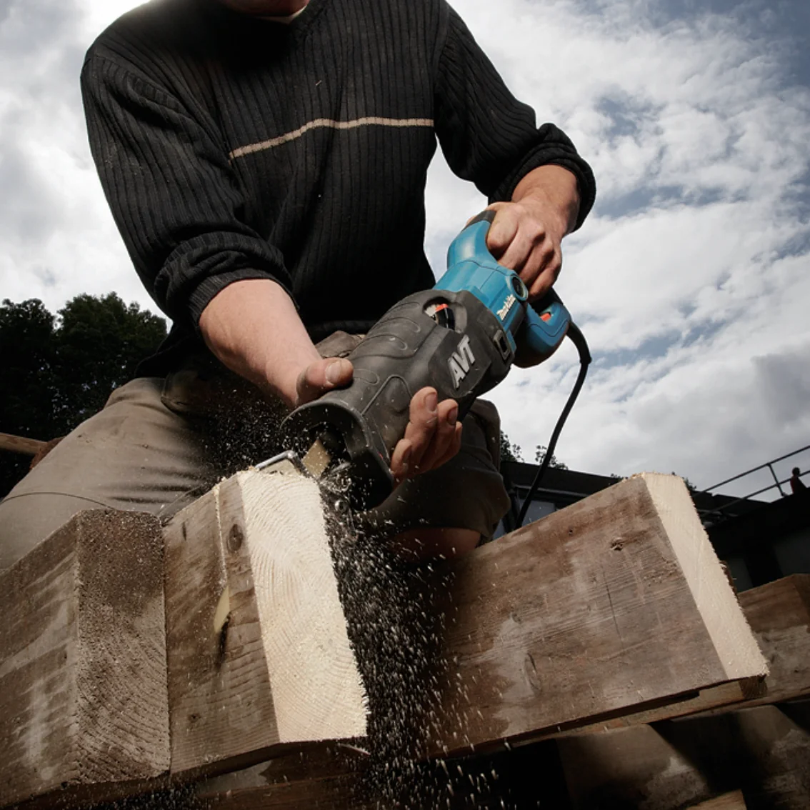 Makita Säbelsäge JR3070CT 1510W 32mm Hub AVT