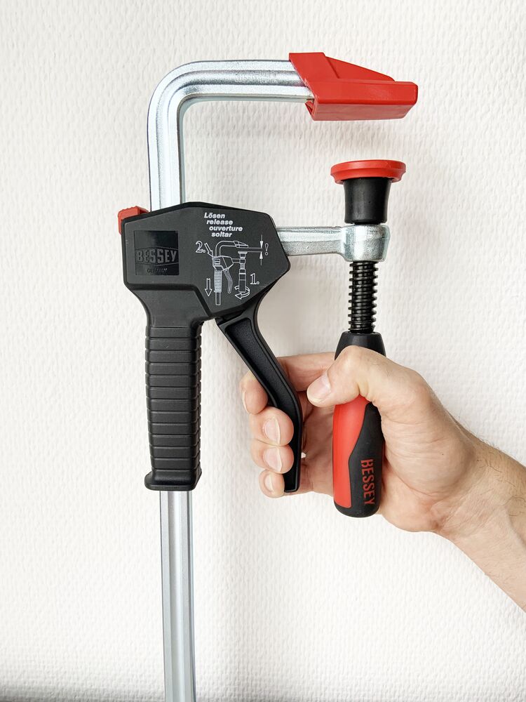 Bessey Einhandzwinge EHZ-2K 600mm x 100mm mit 2-Komponenten-Griff