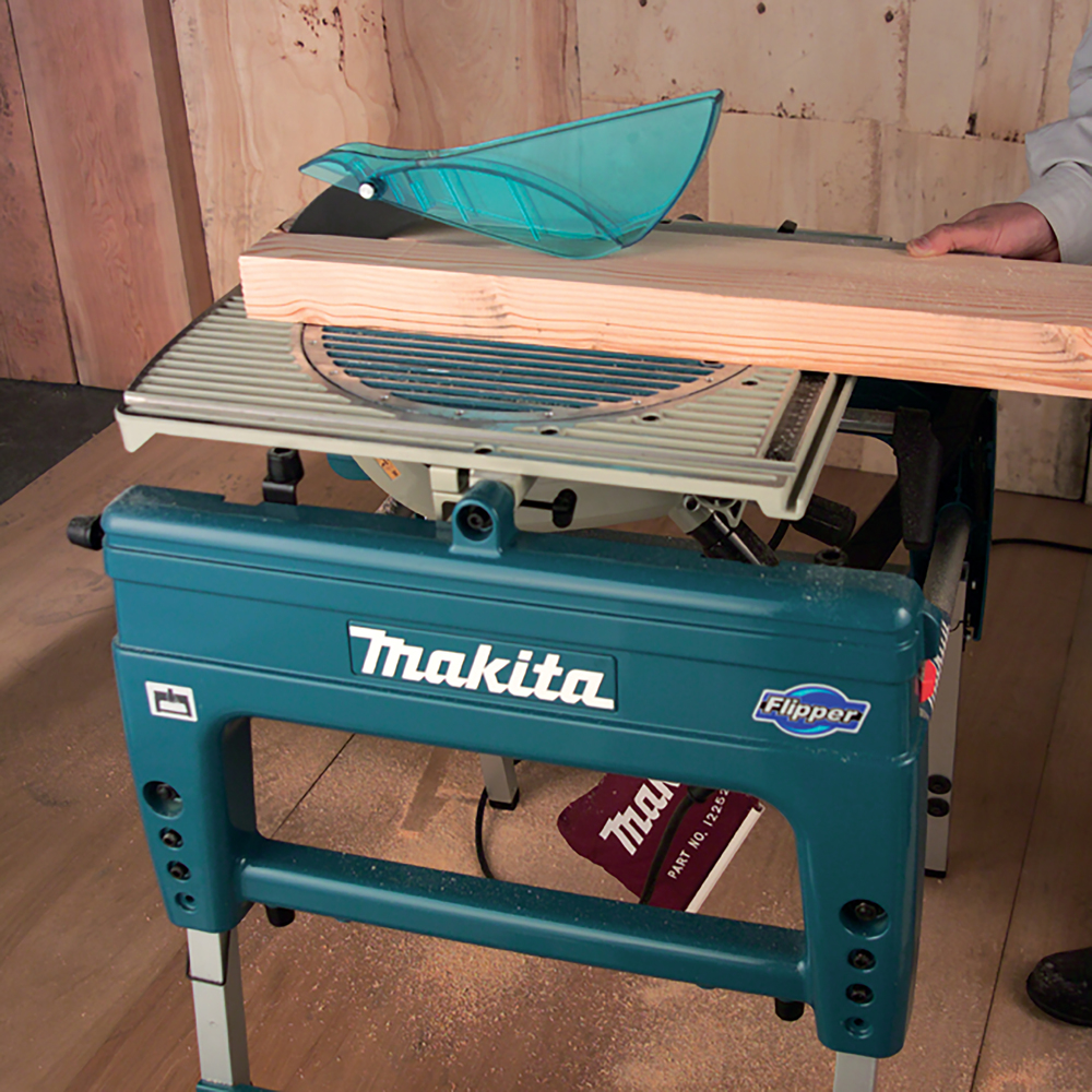 Makita Tisch-, Kapp- und Gehrungssäge LF1000 1650W 260mm