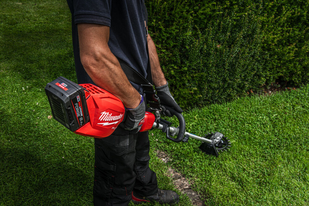 Milwaukee M18 FUEL™ Akku-Basiseinheit mit QUIK-LOK™ M18FOPH2-802 18V 8Ah Set