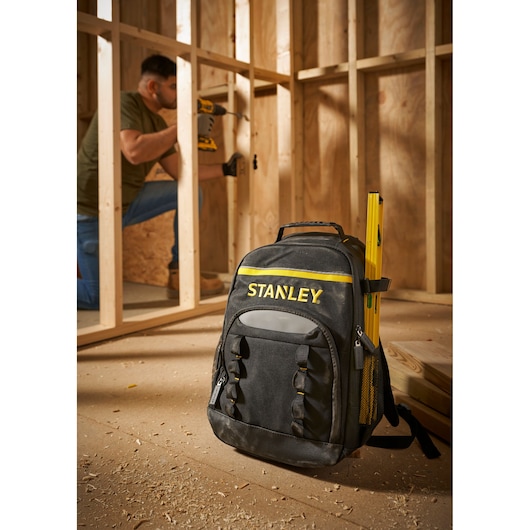 Stanley Werkzeugrucksack STST1-72335 35x44x16 cm Nylon mit Laptopfach