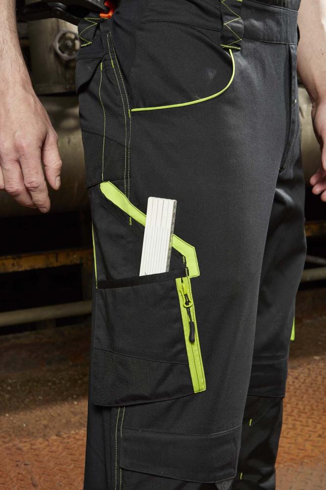 Seitentache mit Reißverschluss und Zollstocktasche