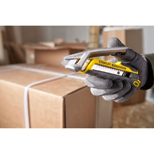 Stanley FATMAX Messer FMHT10594-0 mit Abbrechmechanismus 18mm