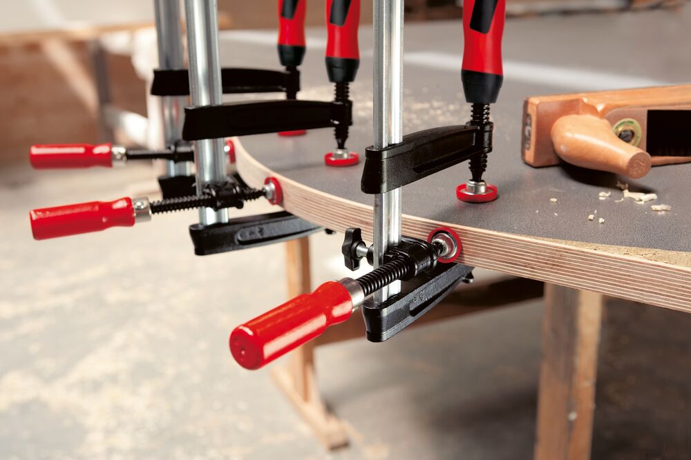 Bessey Kantenzwinge KT5-2 mit 2 Spindeln für Schraubzwingen bis 13 mm Schienendicke