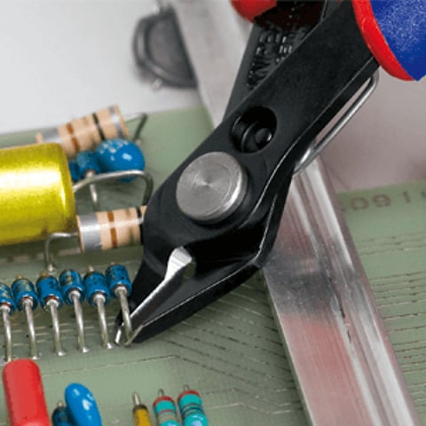 Knipex Electronic Super Knips® Seitenschneider 78 61 125 brüniert mit Mehrkomponenten-Hüllen 125 mm