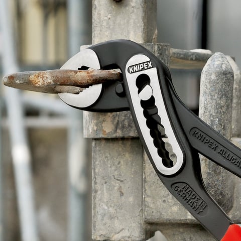 Knipex Alligator® Wasserpumpenzange 88 05 250 verchromt mit schlanken Mehrkomponenten-Hüllen 250 mm