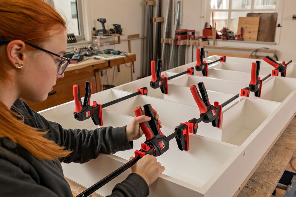 Bessey Einhandzwinge EZ360M-15 mit drehbarem Griff 150mm Spannweite 60mm Ausladung 750N
