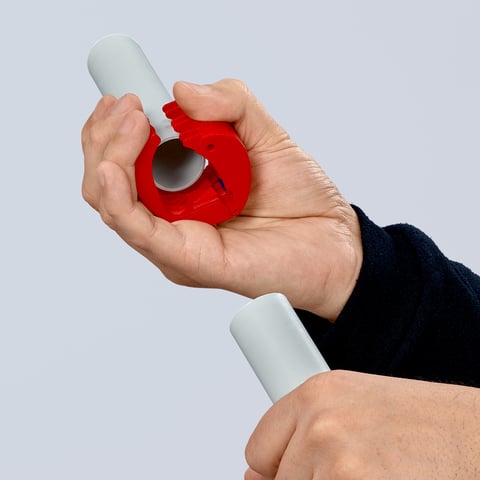 Knipex BiX® Schneider für Kunststoffrohre und Dichthülsen 90 22 10 BK Ø 20-56 mm