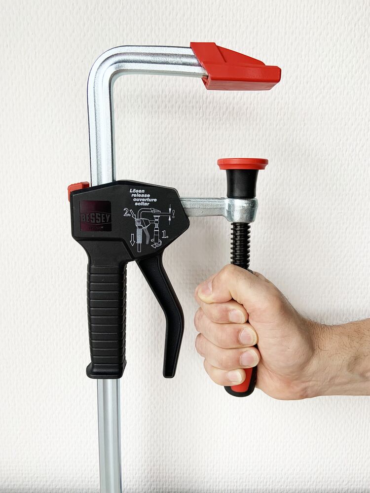 Bessey Einhandzwinge EHZ-2K 600mm x 100mm mit 2-Komponenten-Griff