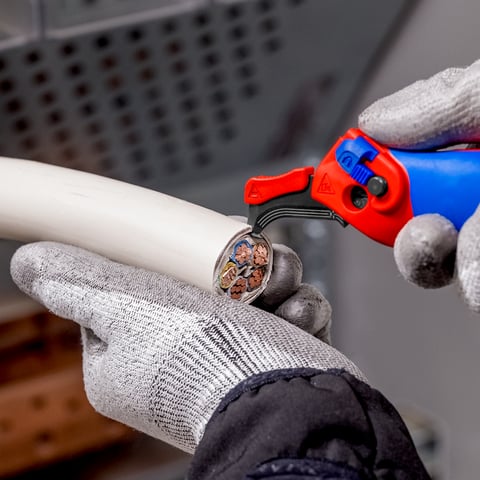 Knipex Abmantelungsmesser 16 50 145 SB mit Gleitschuh und Ratschenfunktion