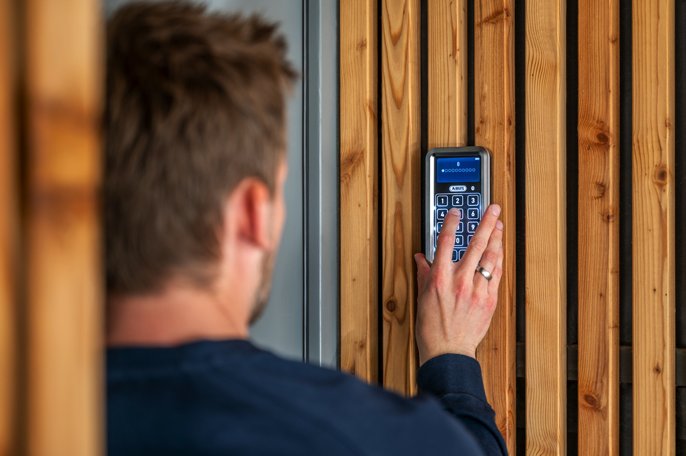 Milieubild 01 | Anwendungsbeispiel – HomeTec Pro Bluetooth®-Tastatur