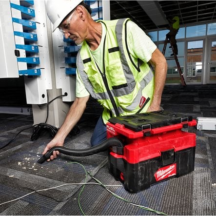 Milwaukee M18 FUEL™ PACKOUT™ Akku-Nass- und Trockensauger M18 FPOVCL-0
