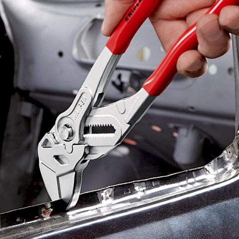 Knipex Zangenschlüssel 86 03 150 Zange und Schraubenschlüssel 150mm Kunststoff überzogen verchromt