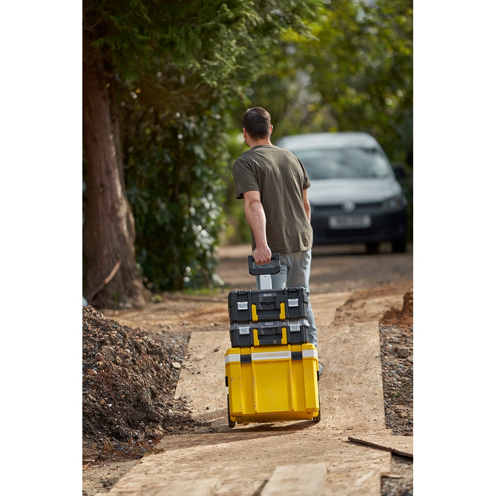 Stanley FATMAX PRO-STACK Kühlbox auf Rädern 28,4 L