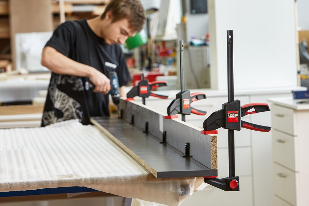 Bessey Einhandzwinge EZXL30-9 300mm 90mm Spannkraft 2700N