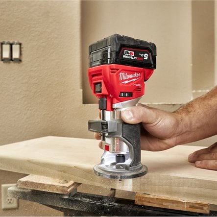 Milwaukee FUEL™ Akku-Kantenfräse M18 FTR8-0X 18V ohne Akku