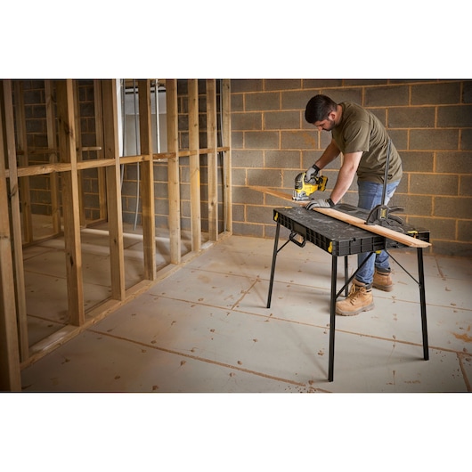 Stanley Essential Werkbank klappbar STST83492-1 bis 320kg belastbar