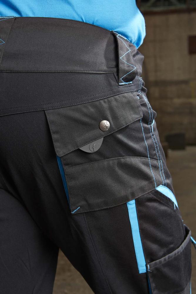 CORDURA®-Verstärkung an den Taschen