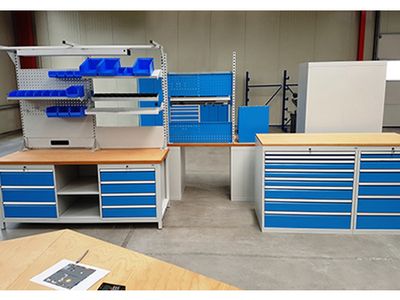 b+h Bedrunka+Hirth Aufbaugestell Workergo 2000mm 1250mm Höhe Stahlblech RAL 7035
