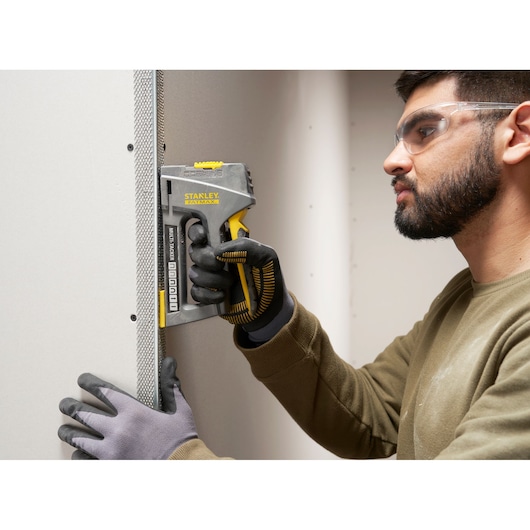 Stanley FATMAX® Tacker und Nagler 6-in-1 FMHT6-70868