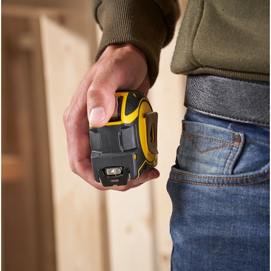Stanley FatMax PRO Bandmaß mit Autolock, 8m, 32mm