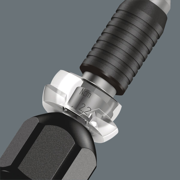 Attachable magnifying glass