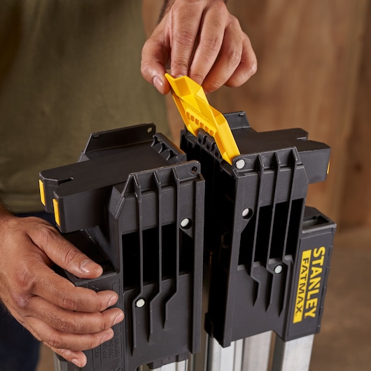 Stanley Unterstellbock FatMax Metall Set FMST1-75763 (2 Stück) 900kg Traglast