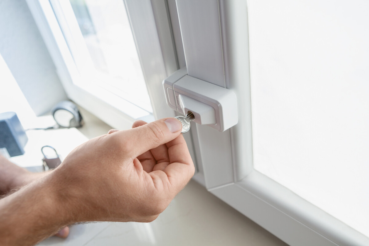 Abus Fenster-Zusatzschloss 3010 weiß gleichschließend AL0125 Stahl