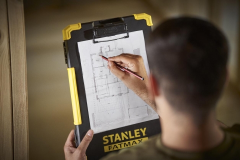 Stanley FATMAX Pro-Stack Klemmbrett FMST82721-1 mit Organizer und LED-Licht