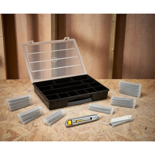 Stanley Klingen-Vorratspack STHT10019-9 mit 200 Abbrechklingen 18mm und Interlock Cutter