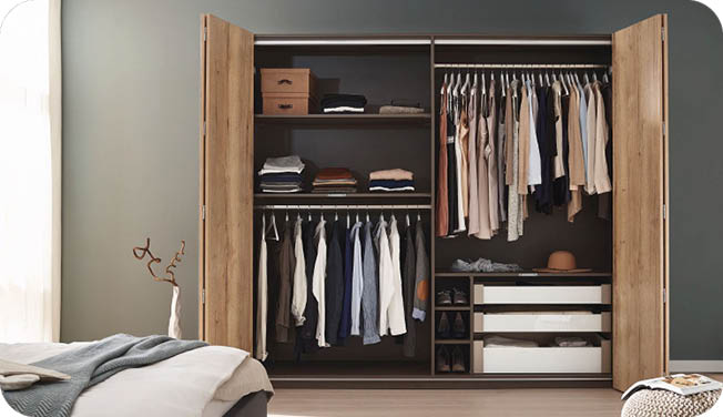 Moebel, Schrank, Garderobe