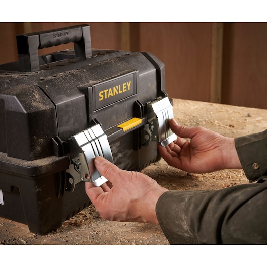 Stanley FatMax® Werkzeugkasten mit Auszügen 18 Zoll FMST1-71219