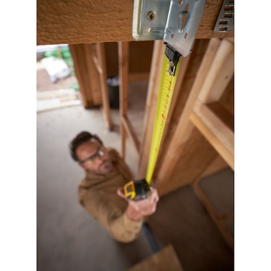 Stanley FatMax PRO Bandmaß mit Autolock, 8m, 32mm