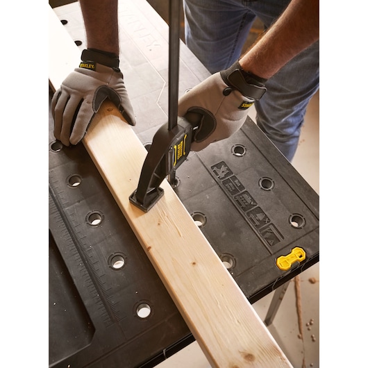 Stanley Essential Werkbank klappbar STST83492-1 bis 320kg belastbar