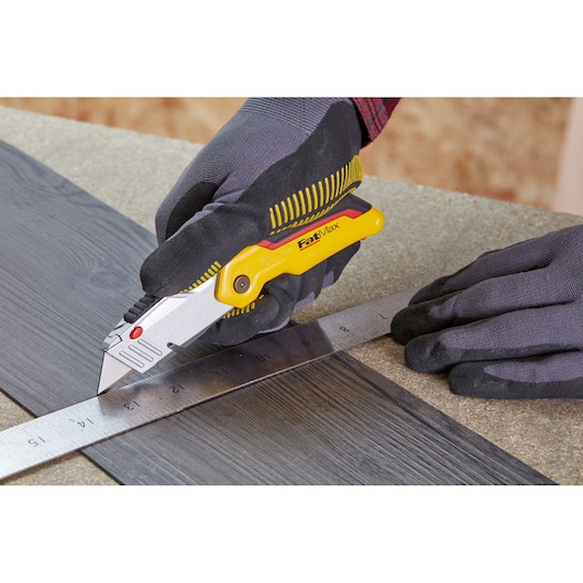 Stanley Klappmesser FatMax 0-10-825 mit einziehbarer Klinge