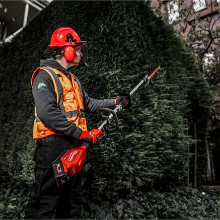 Milwaukee M18 FUEL™ QUIK-LOK™ Heckenscheren-Aufsatz M18 FOPH-HTA