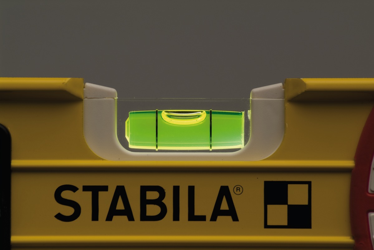 DET03