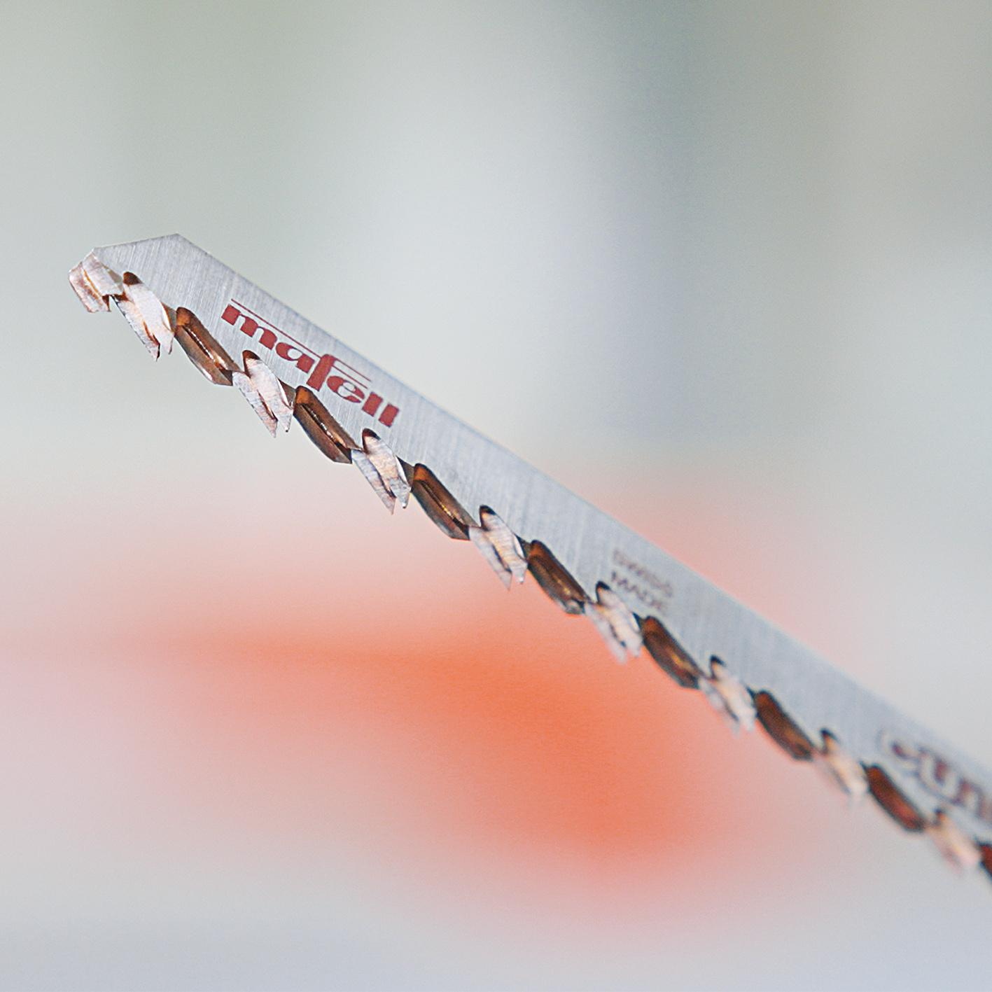 Das einzigartige Präzisionssägeblatt CUnex W1 ermöglicht durch seine doppellagige Bauform einzigartig präzise Schnitte. Anwendungsbild