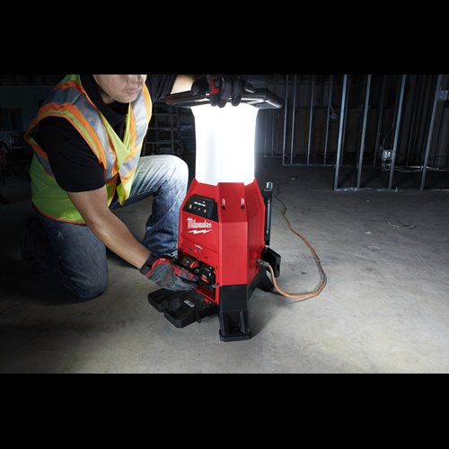 Milwaukee M18 ONESLDP-0 Akku-Standleuchte M18™ ONE-KEY™ 9000 Lumen IP54