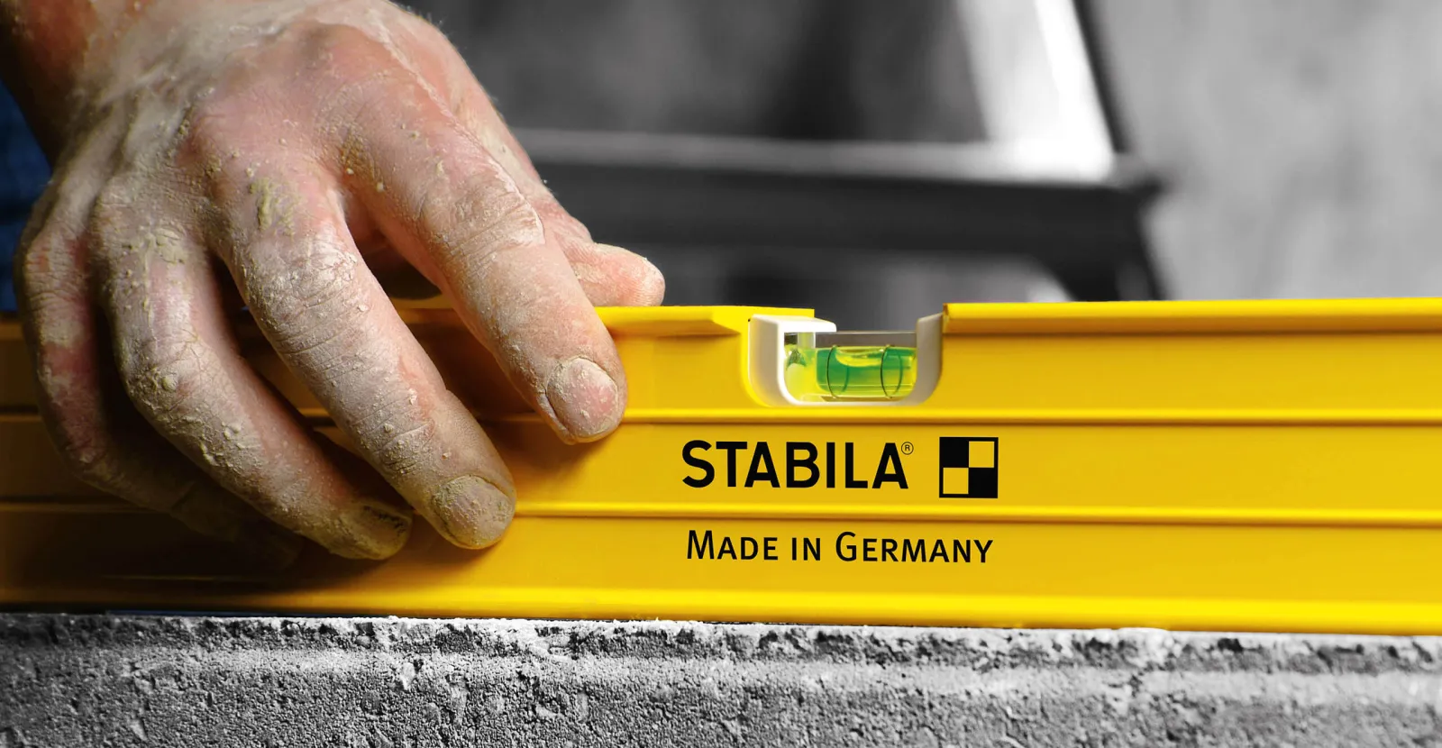 Stabila Wasserwaage Type 80 M Installation 60 cm magnetisch mit Markierungshilfen