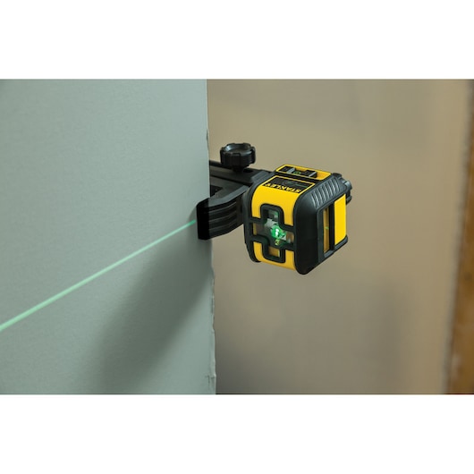 Stanley Linienlaser Cross90™ STHT77592-1 grün