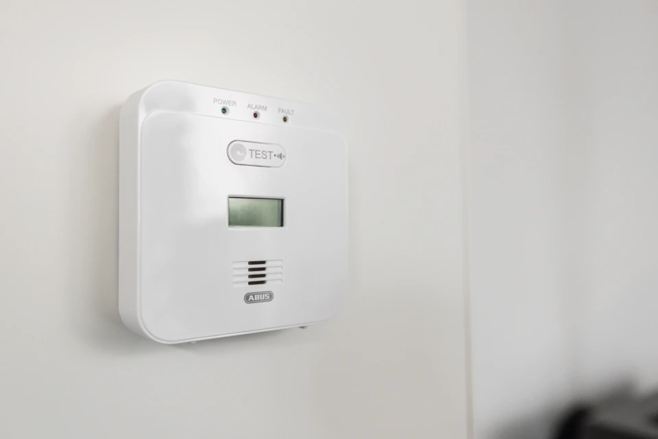 Abus Kohlenmonoxid-Warnmelder COWM510 batteriebetrieben 85dB 60m²