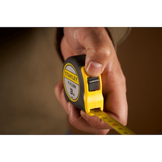 Stanley Bandmaß Tylon™ 3m 12,7mm Genauigkeitsklasse II mit Gürtelclip