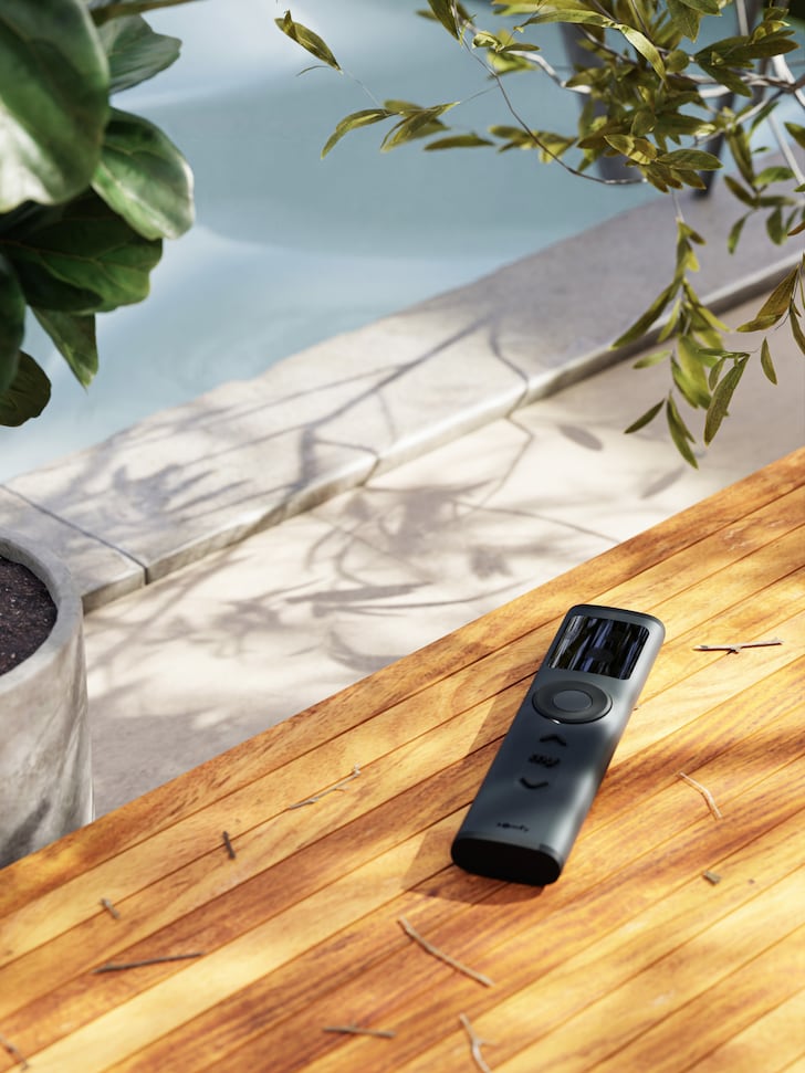 Somfy Ysia 16 Patio io Anthrazit Fernbedienung 18 Kanäle IP44
